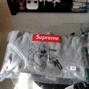 Supreme hoodie